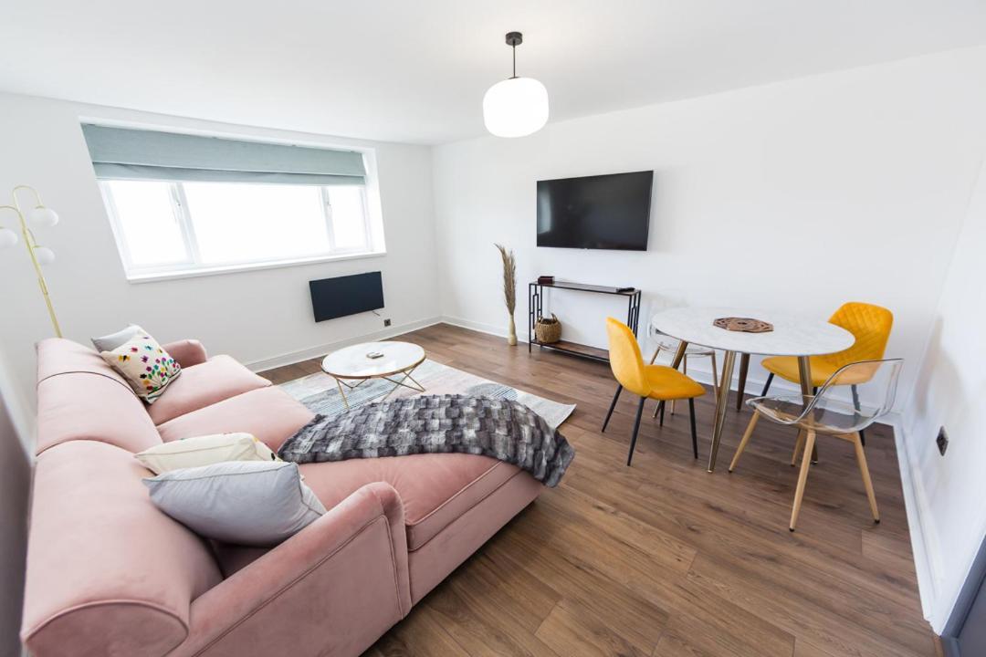 Coastline Villas - Heart Of Redcar 1 & 2 Bed New Apartments, Ideal For Contractors And Holidayers エクステリア 写真