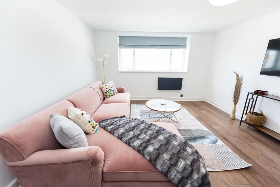 Coastline Villas - Heart Of Redcar 1 & 2 Bed New Apartments, Ideal For Contractors And Holidayers 部屋 写真